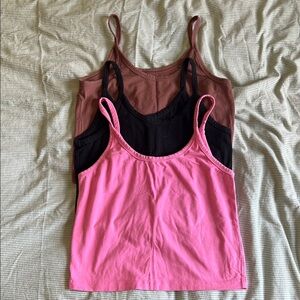 Set of 3 ARQ tank tops